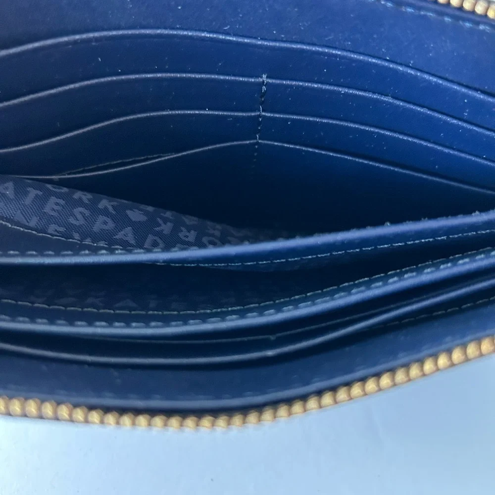 Kate Spade NWOT Large Navy Pebble Leather Beaded Wristlet